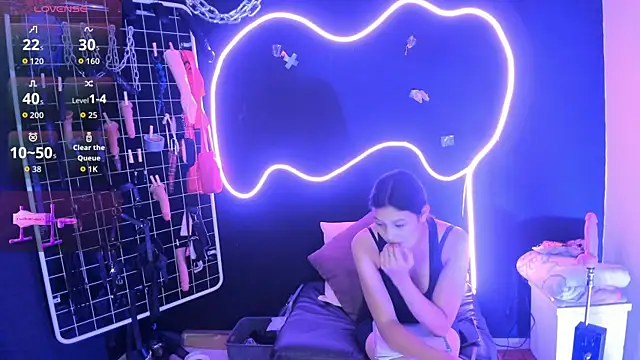 Snapshot of Mistress_Megan_BDSM chatting on 10.06.25 Mistress Megan BDSM online show from 10.06.25