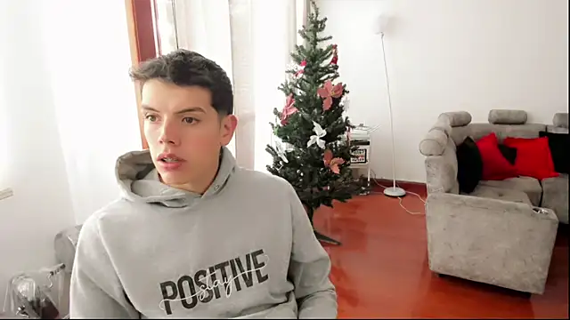 mattebret11 online show from 11.08.25