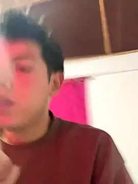 mattebret11 online show from 12.17.25