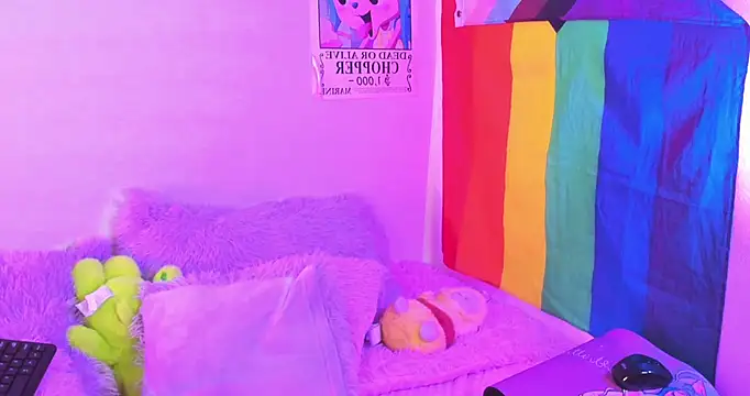 Snapshot of NekoWaifu chatting on 11.04.25 NekoWaifu online show from 11.04.25