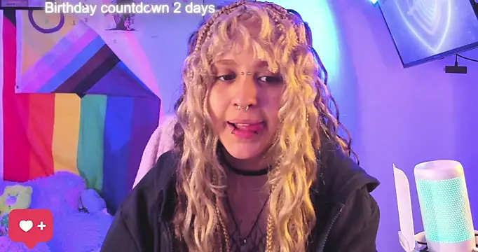 Snapshot of NekoWaifu chatting on 11.19.25 NekoWaifu online show from 11.19.25