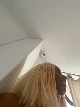 Mara royal online show from 02.13.26