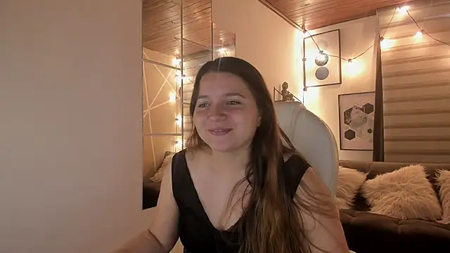 sophiee09  online show from 10.14.25