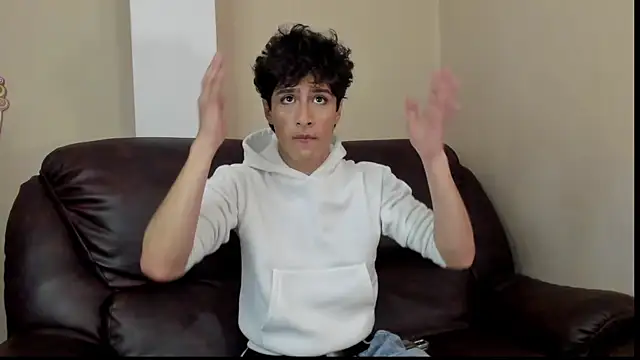 Xam Collen online show from 11.30.25