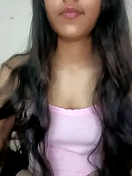 Snapshot of reetika6375 chatting on 12.14.25 reetika6375 online show from 12.14.25