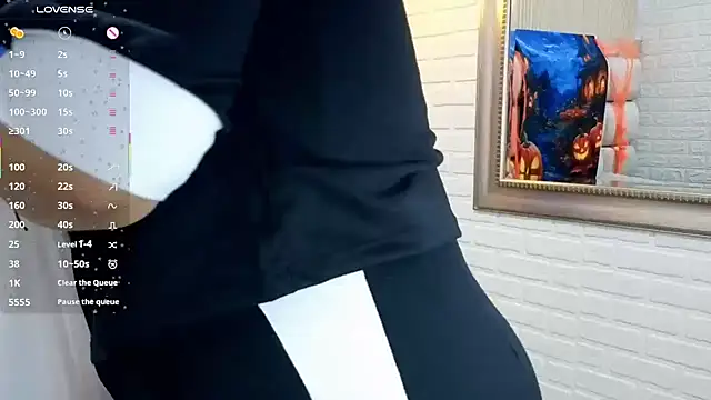 sofiagutierrez   online show from 10.13.25