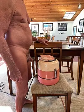 Snapshot of Nataku10 chatting on 11.01.25 Nataku10 online show from 11.01.25