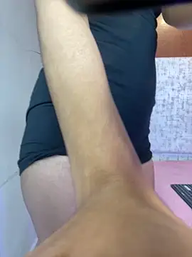 Snapshot of Ambersfoxx chatting on 10.18.25 Ambersfoxx online show from 10.18.25