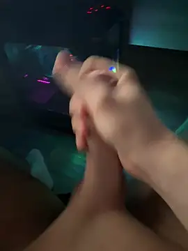 jstntz online show from 03.05.26