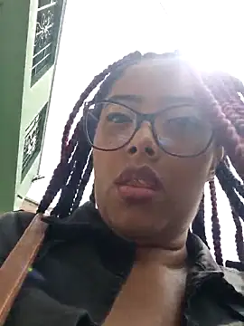 Ebony-Goddess19 online show from 10.30.25