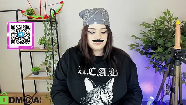 Mia R0ss online show from 01.10.26