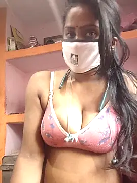 Snapshot of Jasmine_Januja chatting on 12.04.25 Jasmine Januja online show from 12.04.25