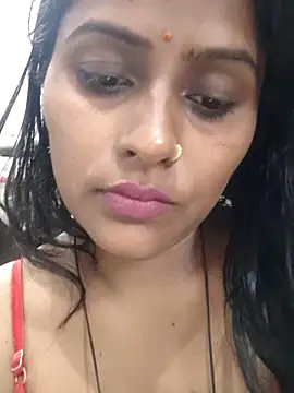 Jasmine Januja online show from 05.08.26