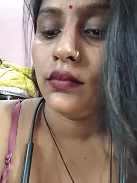 Jasmine Januja online show from 06.05.26