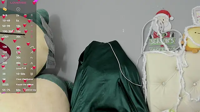 Snapshot of Yuni_kim chatting on 12.15.25 Yuni kim online show from 12.15.25