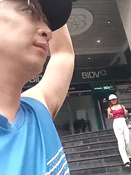 Snapshot of MaiHoang2k chatting on 09.21.25 MaiHoang2k online show from 09.21.25