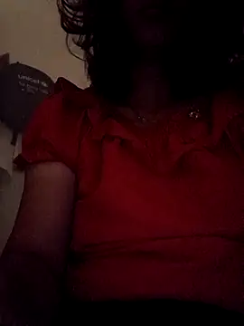 Snapshot of Poppy-y chatting on 10.22.25 Poppy-y online show from 10.22.25