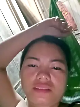 emly-xinh18 online show from 09.24.25