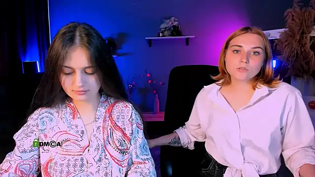 Snapshot of casey_meow_ chatting on 09.19.25 casey meow online show from 09.19.25