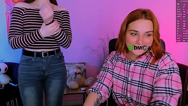 Snapshot of casey_meow_ chatting on 12.02.25 casey meow online show from 12.02.25