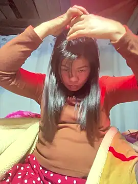 Snapshot of Qinjid002 chatting on 01.13.26 Qinjid002 online show from 01.13.26