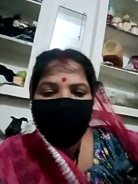 Snapshot of Hott_locky chatting on 05.31.26 Hott locky online show from 05.31.26