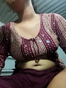 Hot Shredha online show from 10.05.25