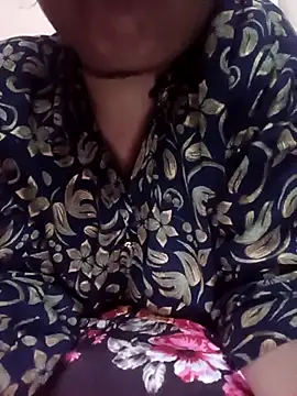 Snapshot of Hotygirl11100 chatting on 09.16.25 Hotygirl11100 online show from 09.16.25