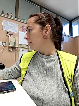 bichota85 online show from 11.18.25