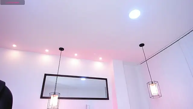 Snapshot of miavegas1 chatting on 12.20.25 miavegas1 online show from 12.20.25