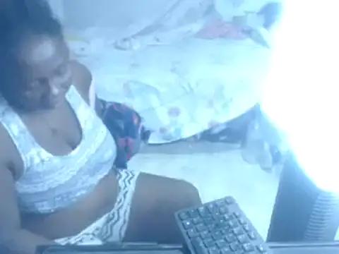 Snapshot of rachelexoticgirl chatting on 12.17.24 rachelexoticgirl online show from 12.17.24