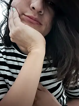 Snapshot of valery506 chatting on 10.25.25 valery506 online show from 10.25.25