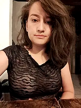 Snapshot of valery506 chatting on 11.25.25 valery506 online show from 11.25.25