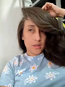 valery506 online show from 02.19.26