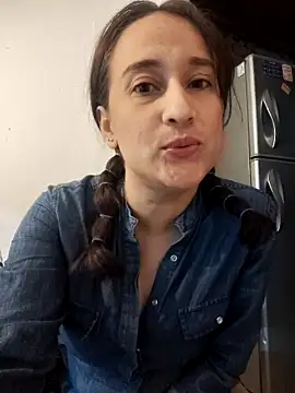 Snapshot of valery506 chatting on 04.12.26 valery506 online show from 04.12.26