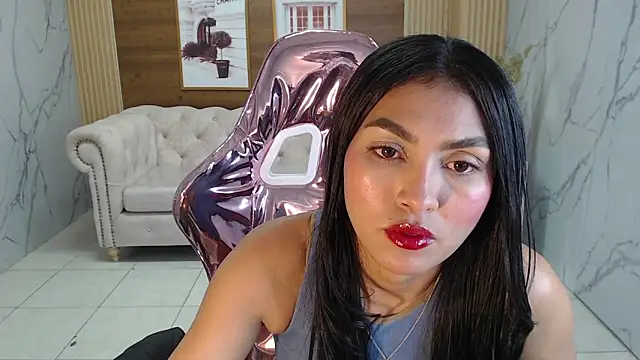 lissandra s online show from 10.06.25