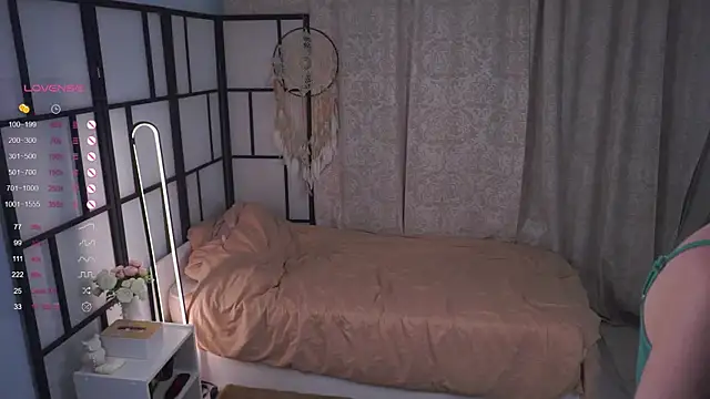 JinnySitts online show from 09.26.25