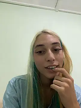 loirinhaaa online show from 04.29.26