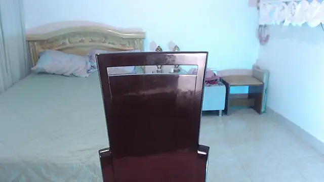 Snapshot of Gia_Dior chatting on 10.03.25 Gia Dior online show from 10.03.25