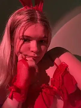Alison Kisa online show from 06.05.26