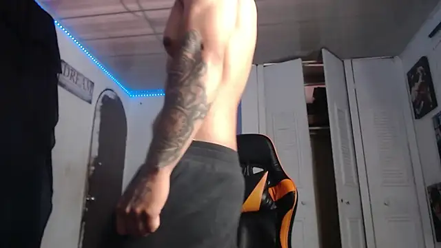 Chrys harris77 online show from 09.26.25