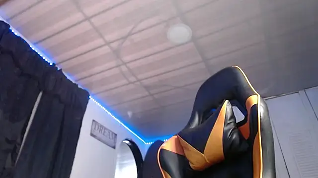 Chrys harris77 online show from 09.30.25