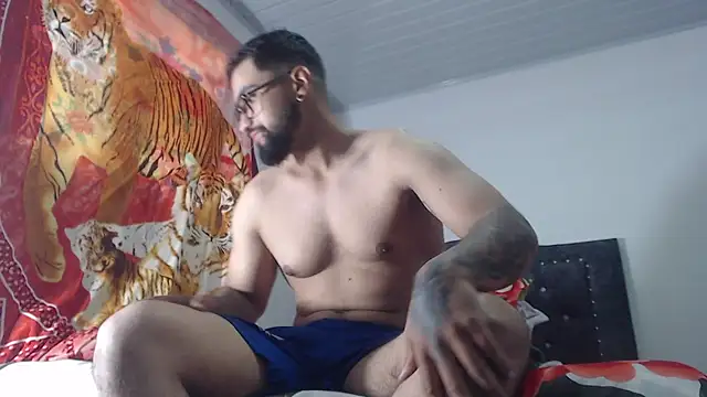 Chrys harris77 online show from 02.17.26