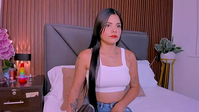 molly lovee  online show from 06.23.26