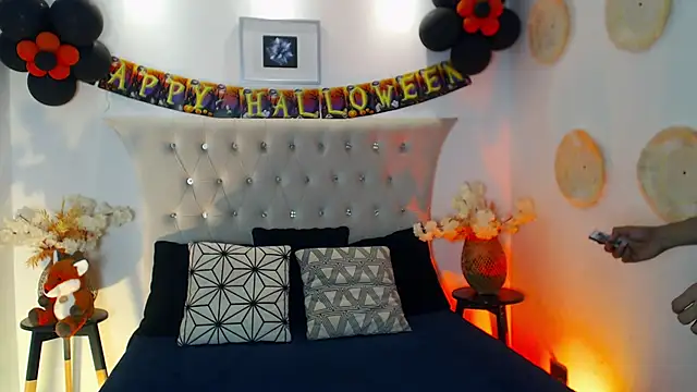 SalvadorFit online show from 11.02.25