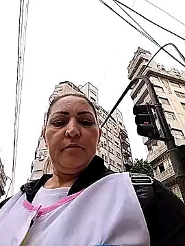 Snapshot of Lunita86 chatting on 12.01.25 Lunita86 online show from 12.01.25