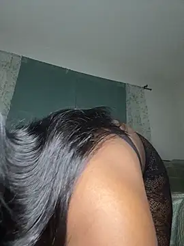 foreigntitts  online show from 03.05.26