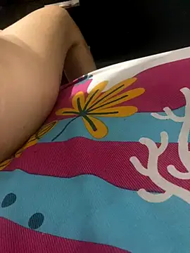 Snapshot of Skinny3-0 chatting on 09.24.25 Skinny3-0 online show from 09.24.25