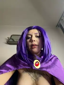 Snapshot of BunvvieOf chatting on 02.15.26 BunvvieOf online show from 02.15.26