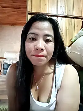 Snapshot of tulipsexy chatting on 10.20.25 tulipsexy online show from 10.20.25